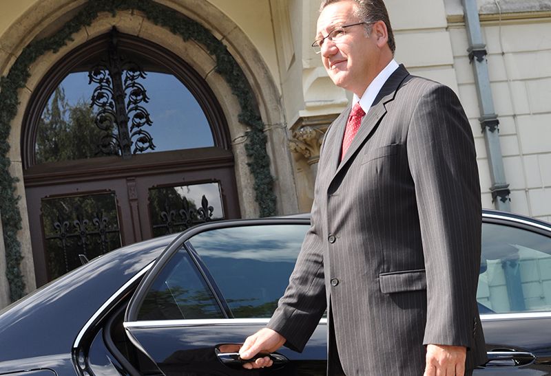 Chauffeur berline Bordeaux